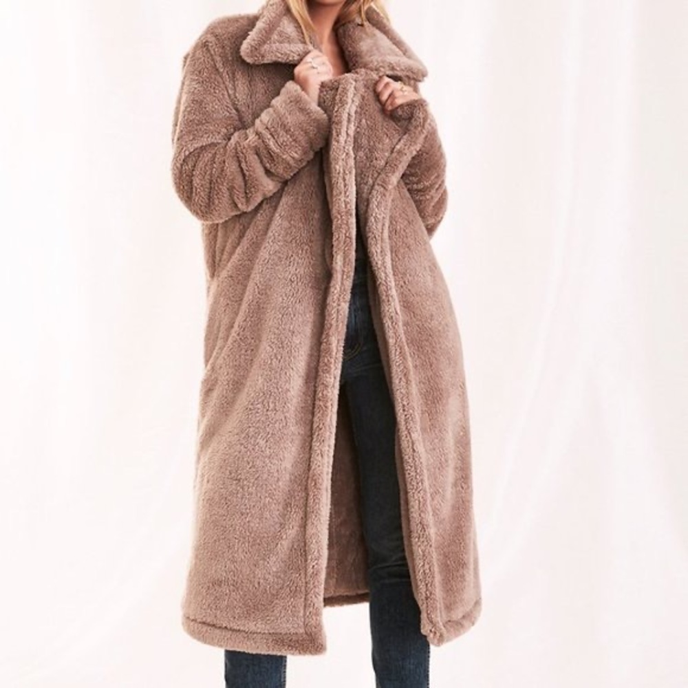Lovers + Friends x REVOLVE Teddy Faux Fur Coat - Picture 4 of 9